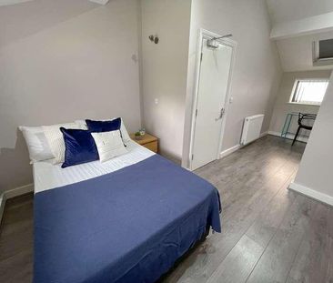 Pownall Square, L3 - Photo 6