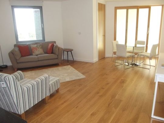 Altyre Road, Croydon CR0, Property for rent - Photo 1