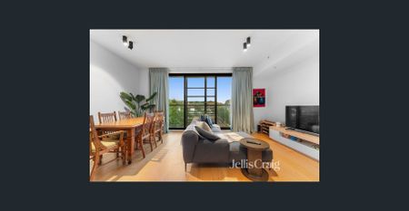 Modern Urban Living in the Heart of St Kilda - Photo 2