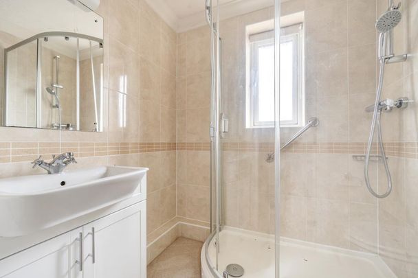 1 bedroom retirement property to rent - Photo 1