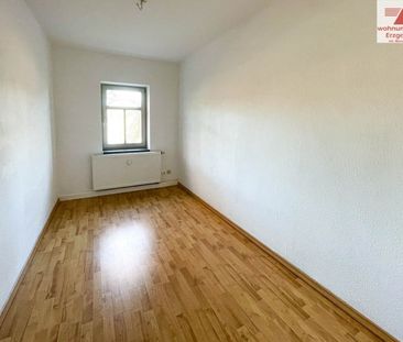 Schicke 3-Raum-Wohnung am Markt in Schwarzenberg! - Foto 1