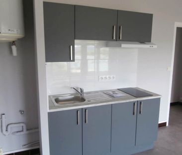 Appartement F1 à louer à LA ROCHE DE GLUN - Photo 5