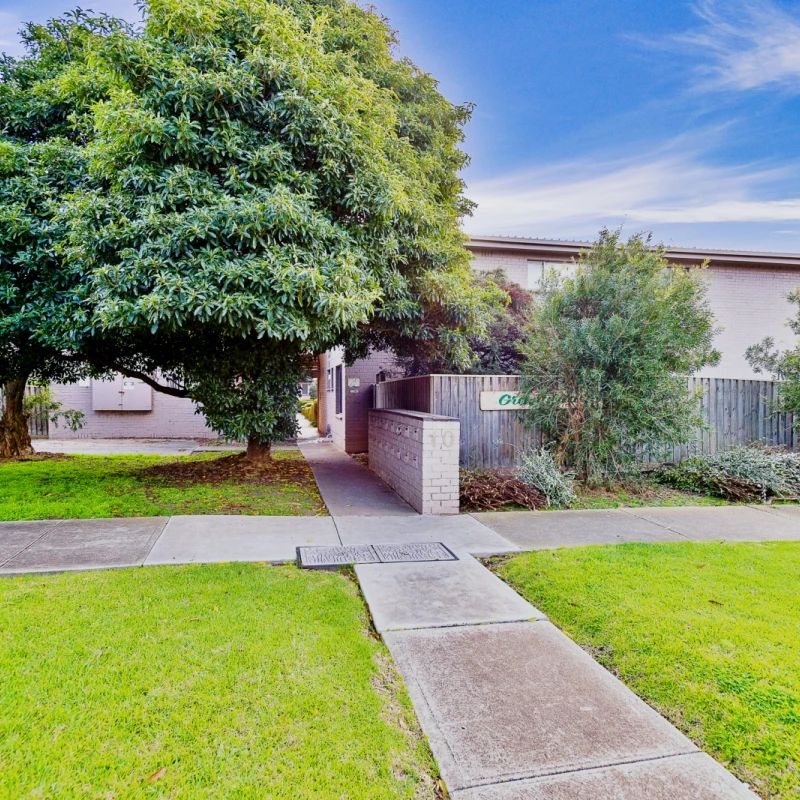 2/10 Dunlop Street,Maribyrnong,Victoria 3032, Melbourne - Photo 1