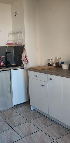 Location Appartement 1 pièce 22m² - Photo 1