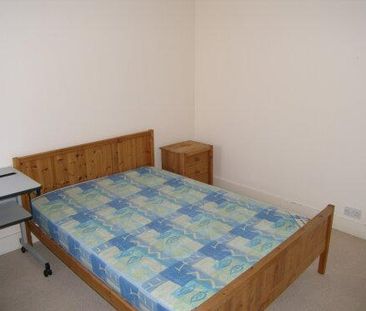 1 bedroom end of terrace house to rent - Photo 3