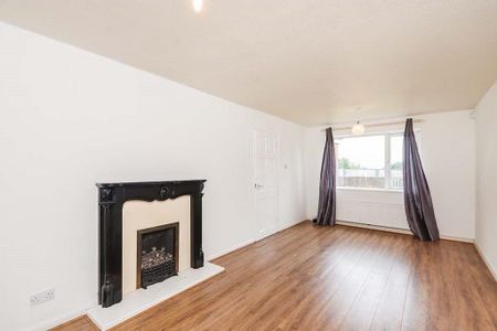 3 bedroom terraced house to rent - Photo 2