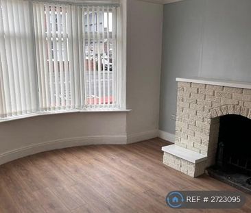 3 bedroom terraced house to rent - Photo 3