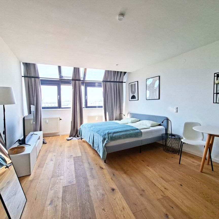 Vollmöblierte Dachgeschosswohnung mit Charme und Top-Anbindung in Währing - Photo 1