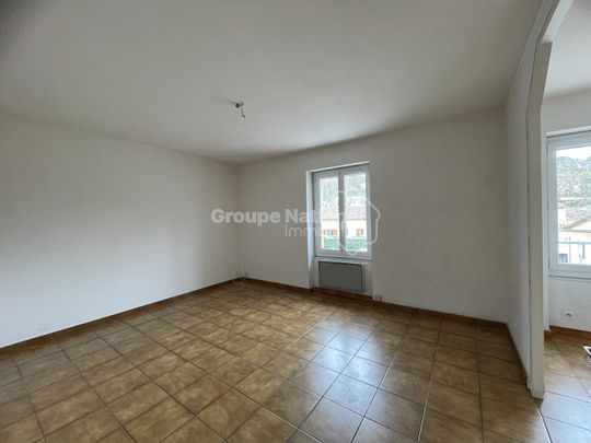 Appartement Barjols 3 pièce(s) 49.40 m2, - Photo 1