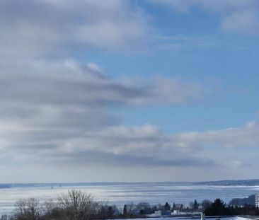 2 Mois Payé Grand et magnifique appartement condo 3 1/2 en CESSION ... - Photo 2