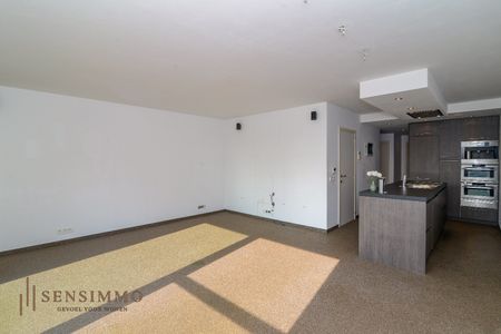 Ruim en instapklaar duplex appartement met carport en terras - Foto 3