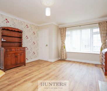 2 bedroom Bungalow To Let - Photo 2