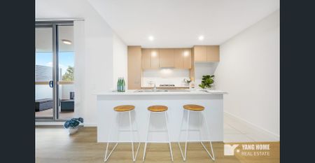 Modern Two-Bedroom Apartment Offering Style, Space & Convenience - Photo 2