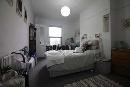 5 bedroom house to rent - Photo 4