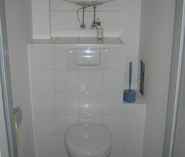 Stadtrand-Lage im Grünen: nette 2 Zimmer Wohnung mit Terrasse + Gar... - Foto 4