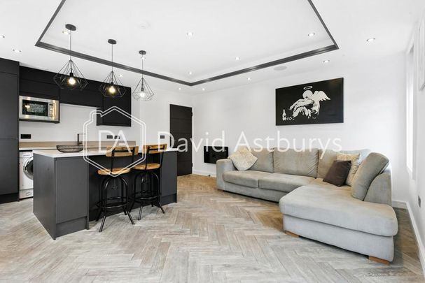 3 bedroom flat to rent - Photo 1