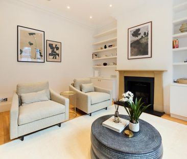 5 bedroom end of terrace house to rent - Photo 2