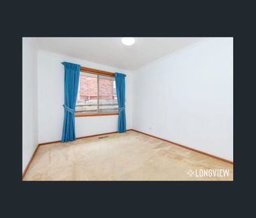 Space and Location - Photo 5