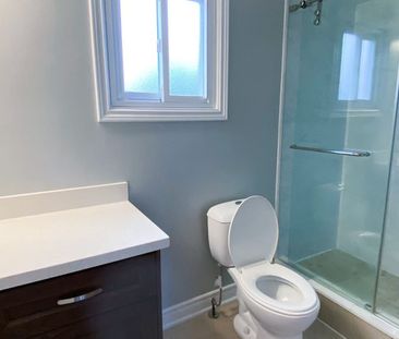 For Lease - 8 Purcell Square, Toronto, Ontario - Photo 5