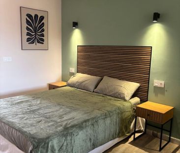 Estudio En alquiler Calle Hermanos Fernández Perdigón 6, Distrito P... - Photo 3