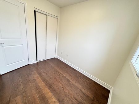 For Lease - 1525 South Parade Court Unit# 33, Mississauga, Ontario - Photo 4