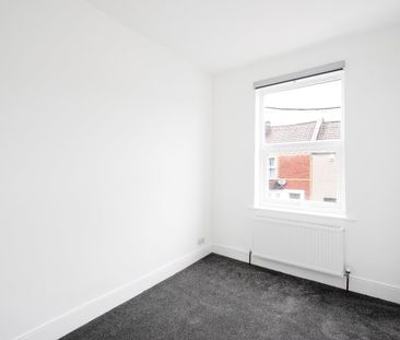 4 Bed Terraced House, Dunkirk Road, BS16 - Photo 3