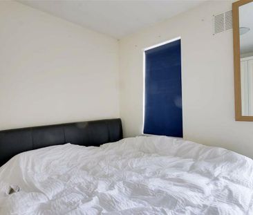 2 bedroom house to rent - Photo 3