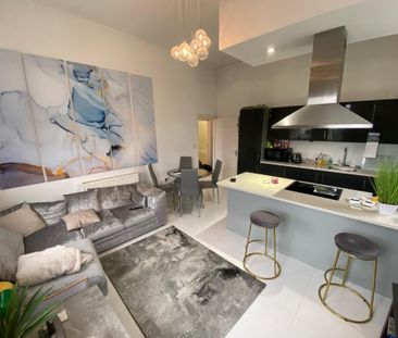 2 bedroom flat to rent - Photo 2