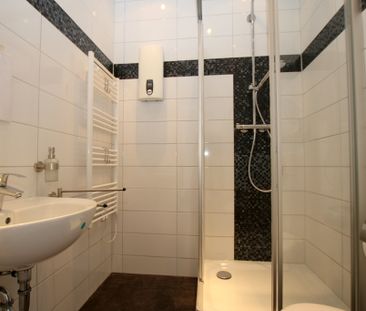 Gemütliche Dachgeschosswohnung mit 3 Zimmern und ca. 60 m² Wfl. in ... - Photo 3