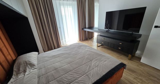 Apartament cu 2 camere in West City Tower - Fotografie 1