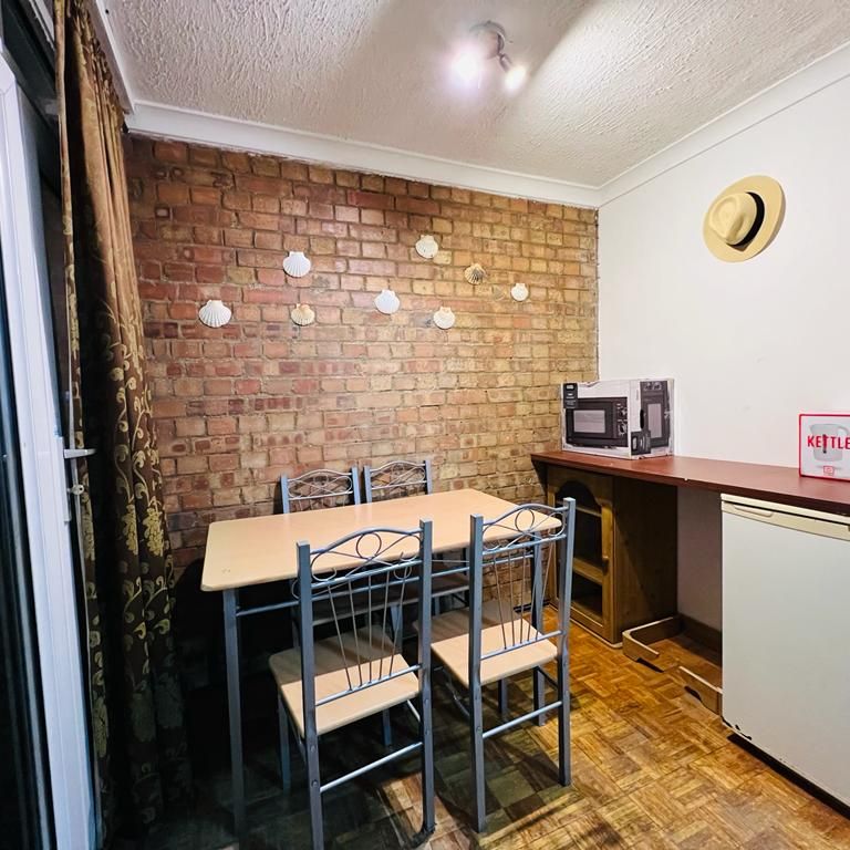 RM1 Ben Jonson Road | Stepney Green | London | E1 3NJ - Photo 1