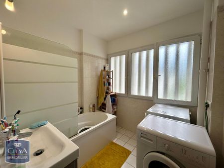 Location Appartement 3 pièces 69m² ST AVERTIN 37550 - Photo 5