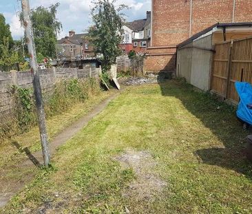 Lindsay Avenue, Wycombe, HP12 - Photo 6