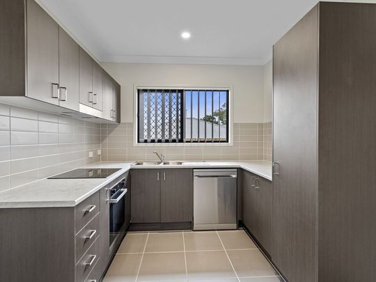 3 Bedroom Duplex Unit (Rent increase to $570 in June) - Photo 1