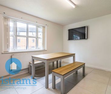 6 bed End Terraced House for Rent - Photo 5