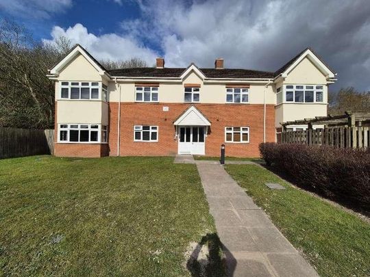 The Link, Portway Road, Rowley Regis, West Midlands, B65 - Photo 1