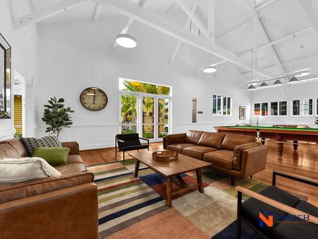 Level 5- Spacious One Bedroom Apartment for Rent - Photo 2