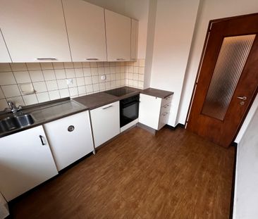 AFFITTASI APPARTAMENTO DI 3.5 LOCALI IN CENTRO A BELLINZONA - Foto 2