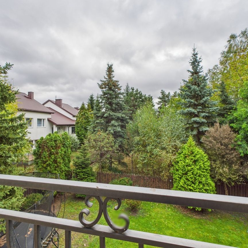 Komfortowy dom w Raszynie, blisko Janki - Photo 1