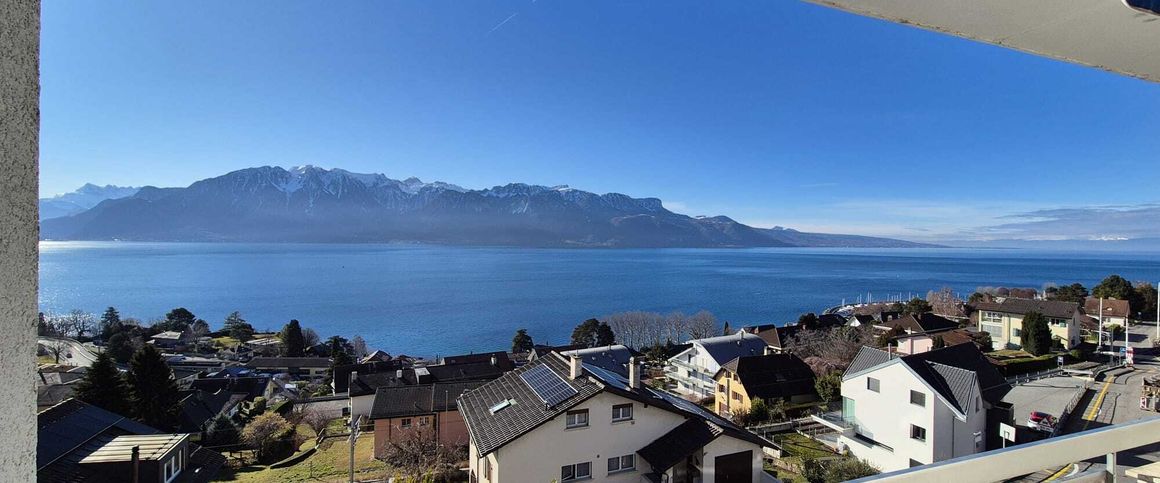 Spacieux appartement de 4 pièces avec vue sur le lac - Foto 1