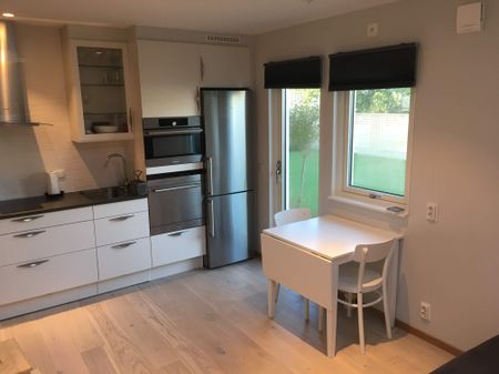 Östra Vägen, Varberg - Photo 4