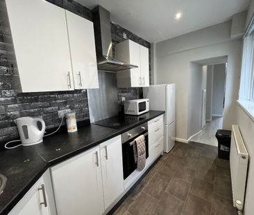 1 London Road, Belfast BT6 8EY - Photo 3
