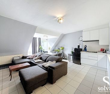 Gezellig dakappartement met twee slaapkamers - Photo 4