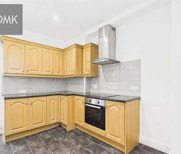 Carmarthen Road, Fforestfach, Swansea, SA5 - Photo 1
