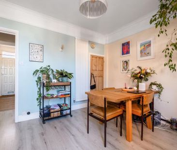 2 bedroom terraced house to rent - Photo 4