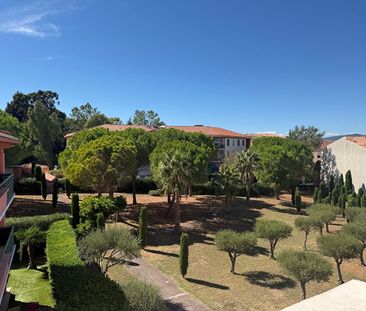 3 pièces secteur" Les arènes" Fréjus, - Photo 5