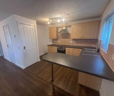 Price £950 pcm - Available Now - Unfurnished - Photo 6