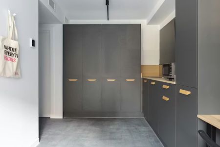 Passeig Facultats, Valencia, Valencian Community 46021 - Photo 2