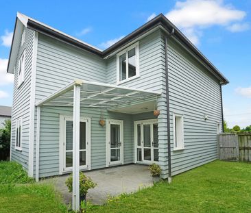 Modern Home Near Bruce Pulman Park - Photo 1