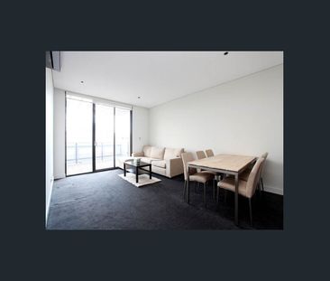 Quality Living – Docklands! - Photo 2